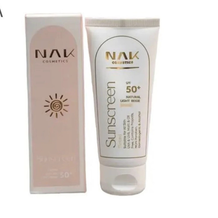 ضد آفتاب رنگی مات SPF 50 ناک 40 میل (بژ طبیعی روشن)