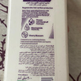 شامپو ضد شوره بانوان کلییر مدل Soft and Shiny حجم 400 میلیلیتر